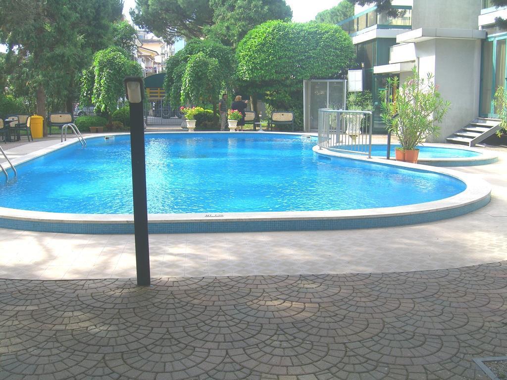 New Tiffany'S Park Hotel Lido di Jesolo Exterior photo